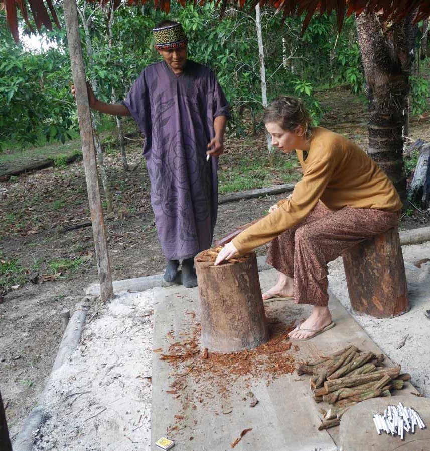 Shipibo Maestro Ronel supervising the preparation of Ayahuasca